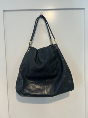 Coach  Black Pebble Madison Leather 3 Compartment Phoebe Shoulder Bag black